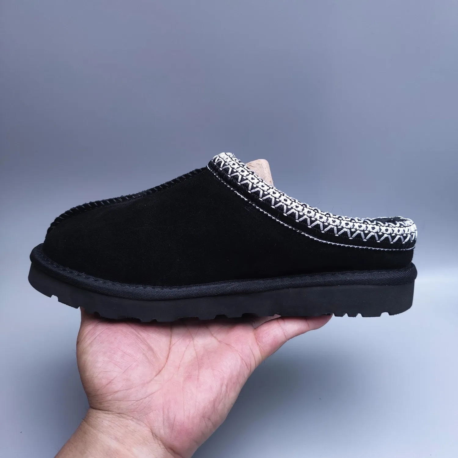 💰440 UGG sheepskin one-piece snow boots for women 5955 men's shoes 5950 one-legged home style for men and women Color: Maroon Black Sand Gray Chocolate Number: 35-45